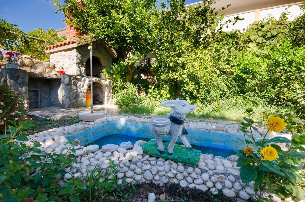 Apartments Elvira Lopar Εξωτερικό φωτογραφία