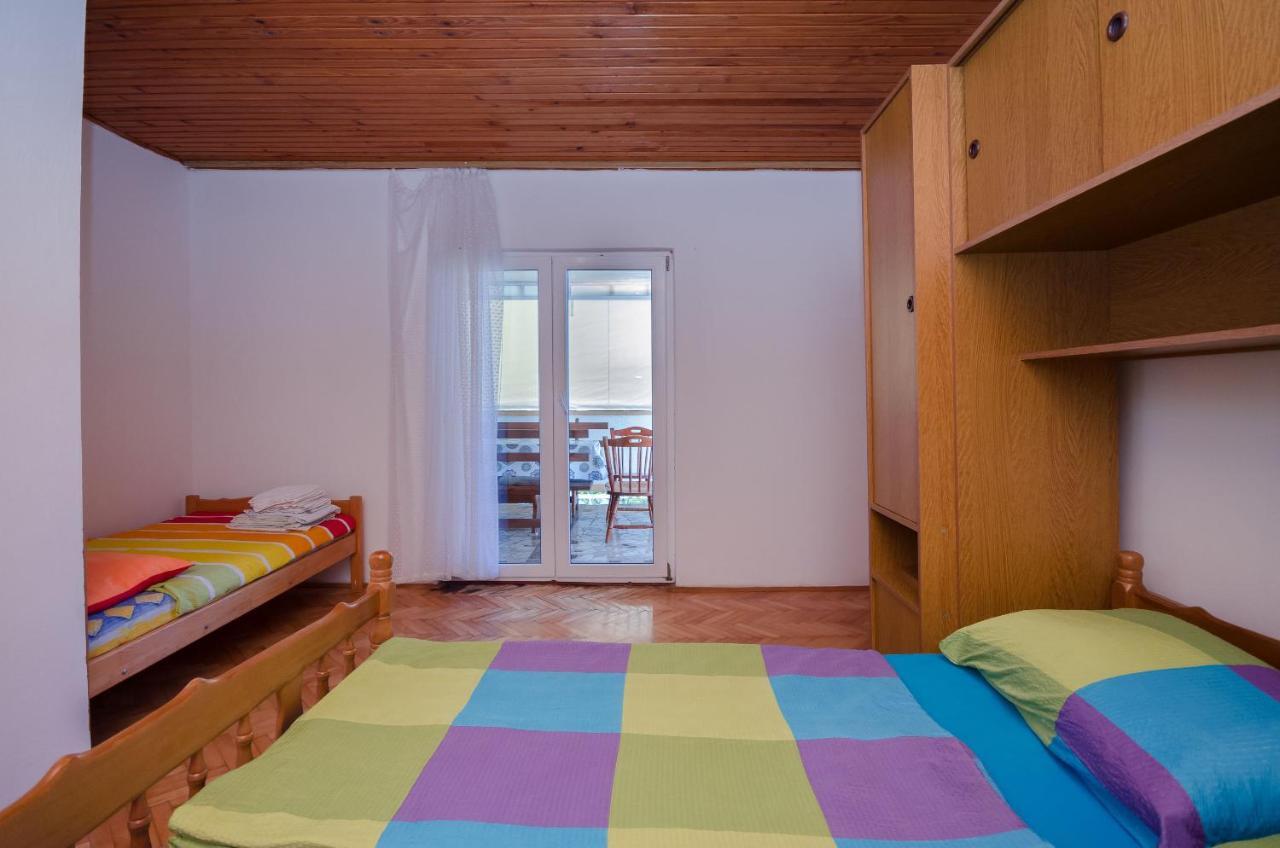 Apartments Elvira Lopar Εξωτερικό φωτογραφία