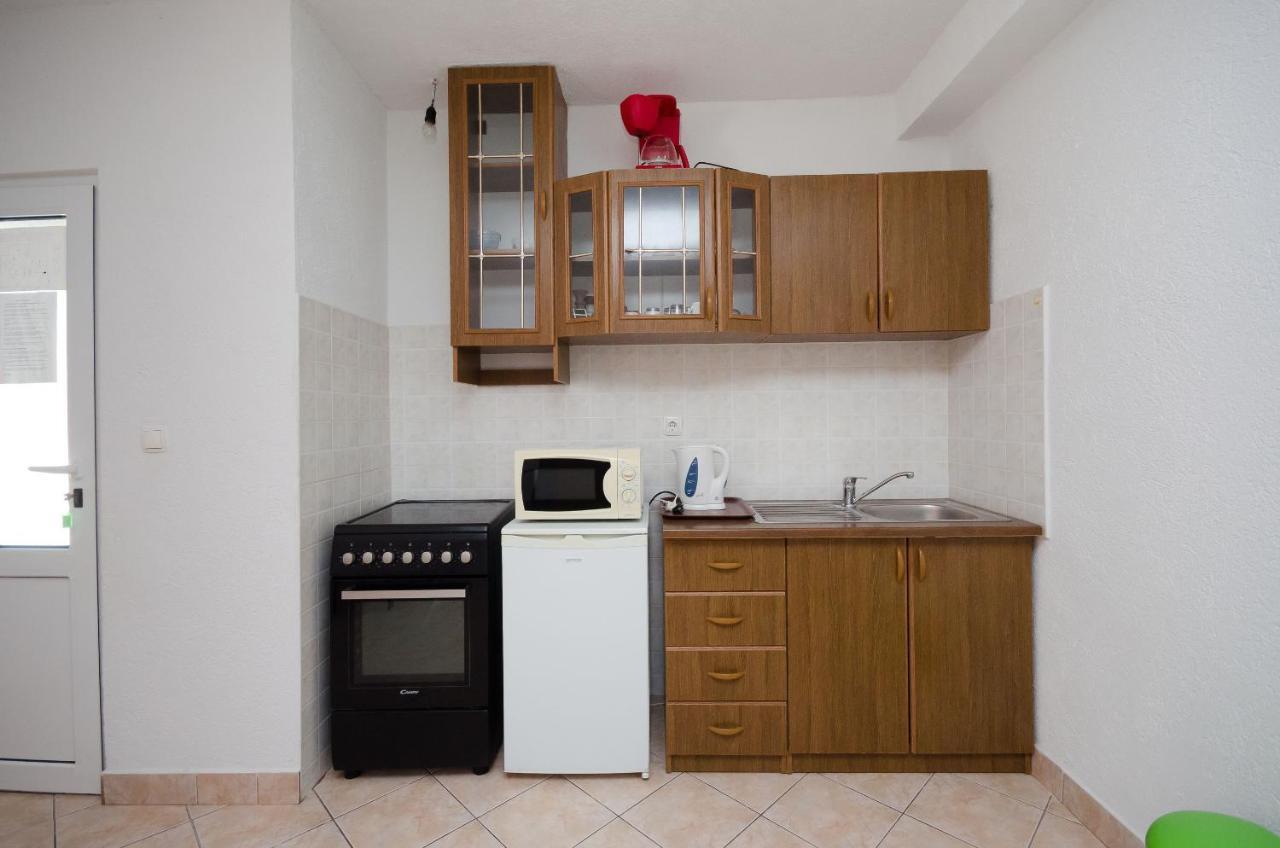 Apartments Elvira Lopar Εξωτερικό φωτογραφία